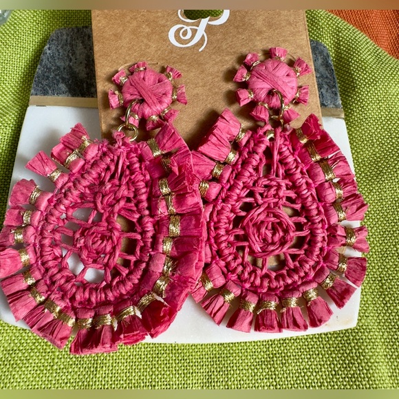Plunder Jewelry - Plunder Pink and Gold Paisley Earrings
